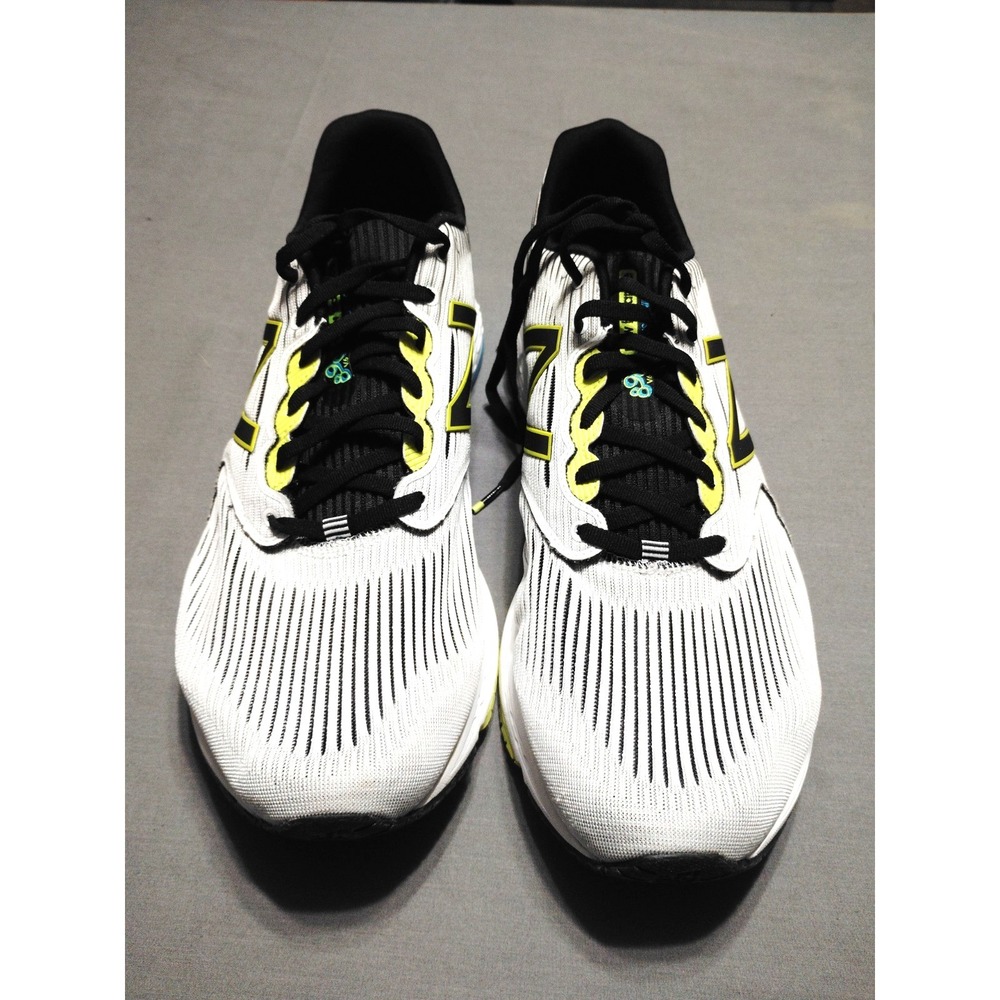 NWOT New Balance M890WB6 Men 15 Running Shoes White Black Neon Athletic Preppy